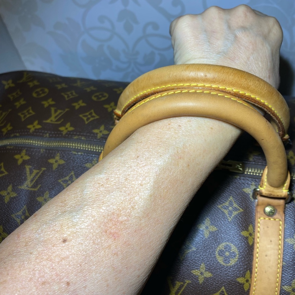 LV Keepall Bandouliere 60 Monogram Vtg in EUC Authentic - Picture 7 of 14